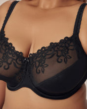 Load image into Gallery viewer, Fayeform Coral Bra / Black