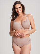 Load image into Gallery viewer, Elegance Moulded Spacer Bra - Vintage