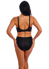 Load image into Gallery viewer, Back Appeal Wire Free Bra / Black