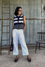 Load image into Gallery viewer, GC Sungrain Cotton Knit Vest - Dark Navy/White