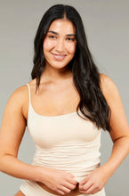 Load image into Gallery viewer, Tani Shoe String Singlet