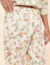 Load image into Gallery viewer, Amber Crop PJ Set Peach Parfait
