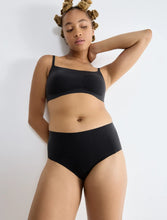 Load image into Gallery viewer, Sloggi ZERO Feel High Waist Maxi Brief / Black
