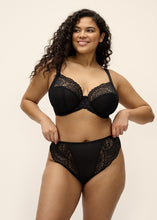Load image into Gallery viewer, Tiernie Black Thong