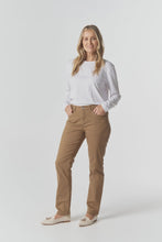 Load image into Gallery viewer, 5 Pocket Jean -Tobacco
