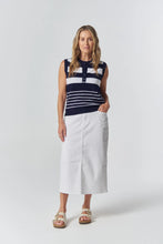 Load image into Gallery viewer, GC Sungrain Cotton Knit Vest - Dark Navy/White