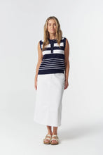 Load image into Gallery viewer, GC Sungrain Cotton Knit Vest - Dark Navy/White