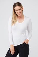 Load image into Gallery viewer, Tani Reg Scoop Long Sleeve / White