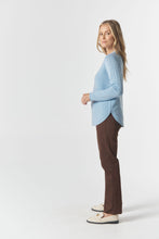 Load image into Gallery viewer, The Classic Merino Cotton Raglan Jumper - Air Blue