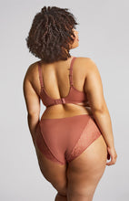 Load image into Gallery viewer, Sculptresse Estel Plunge Bra / Rose Gold