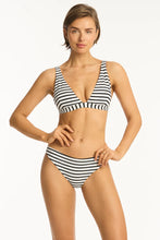Load image into Gallery viewer, Amalfi Longline Tri Top