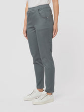Load image into Gallery viewer, Intense Denim Short Length Jean Mystical