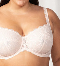 Load image into Gallery viewer, Essential Lace Balconette / Nude Pink