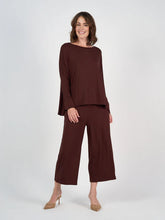 Load image into Gallery viewer, Ciara 7/8 Length Bamboo Culotte Pant - Burgundy
