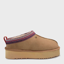 Load image into Gallery viewer, Jasper Platform Jumbo Ugg Australia