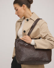 Load image into Gallery viewer, Basque Slouchy- Chocolate