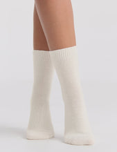 Load image into Gallery viewer, PINA CREW SOCK - CREME