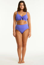 Load image into Gallery viewer, Capri Tie Front DD/E Bralette Iris