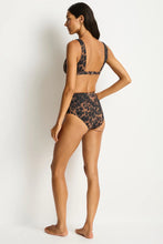 Load image into Gallery viewer, Savanna Plunge Top