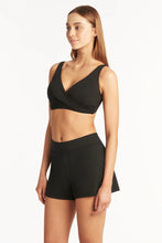 Load image into Gallery viewer, Essential Swim Short / Black