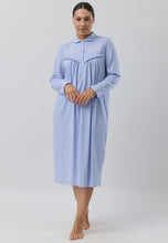 Load image into Gallery viewer, FLEUR EMBROIDERED COLLAR NIGHTIE LAVENDER
