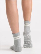 Load image into Gallery viewer, Organic Cotton Grip Crew Sock - Grey Marle