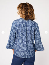 Load image into Gallery viewer, Lovella 3/4 Sleeve Blouse