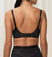 Load image into Gallery viewer, Airy Sensation T Shirt Bra / Black