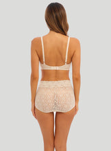 Load image into Gallery viewer, Halo Lace Moulded Underwired Bra Nude