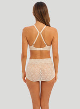 Load image into Gallery viewer, Halo Lace Moulded Underwired Bra Nude