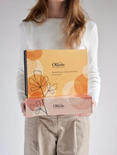 Load image into Gallery viewer, Essential Collection Gift Box - Wild Lemon Myrtle