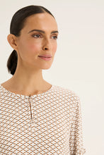 Load image into Gallery viewer, Yarra Trail Lava Top