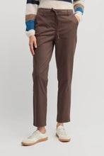 Load image into Gallery viewer, Yarra Trail Nova Jogger Truffle