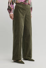 Load image into Gallery viewer, Woods Wide Leg Pant -Loden