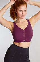 Load image into Gallery viewer, Endurance Wired Sports Bra Berry /Chalk
