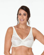 Load image into Gallery viewer, Classic Underwire Bra / Ivory