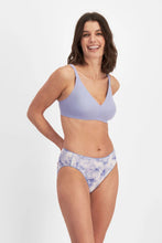 Load image into Gallery viewer, No Panty Line Promise Hi Cut / Dreamy Denim