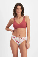 Load image into Gallery viewer, No Panty Line Promise Hi Cut / Radiant Flora