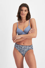 Load image into Gallery viewer, No Panty Line Hi Cut - Dew Drop Blossoms