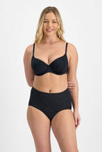 Load image into Gallery viewer, No Ride Up Lace Full Brief / Black