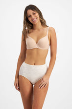 Load image into Gallery viewer, No Ride Up Lace Full Brief / Cream