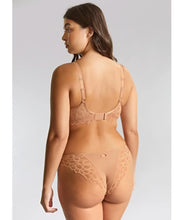 Load image into Gallery viewer, ALLURE Spacer Bra Honey
