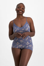 Load image into Gallery viewer, Parisienne Classic Cami / Blue Floral

