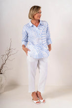 Load image into Gallery viewer, Palm Breeze 3/4 Sleeve Linen Shirt