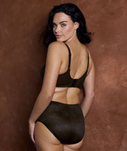 Load image into Gallery viewer, Back Appeal Underwire Black