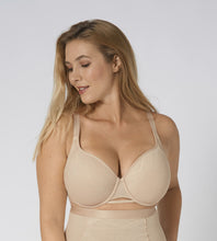 Load image into Gallery viewer, Airy Sensation T Shirt Bra / Nude Beige