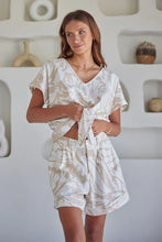 Load image into Gallery viewer, Olani Shorts / Savannah Tan