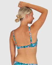 Load image into Gallery viewer, South Beach D-DD Twist Bra Bikini Top
