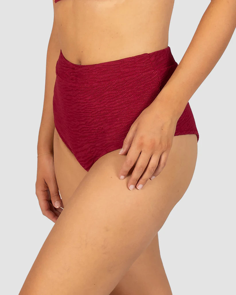 Ibiza Cheeky Boyleg Bikini Bottom / Scarlet