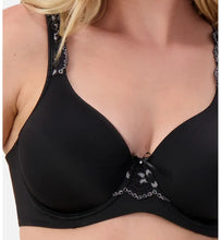 Load image into Gallery viewer, Gorgeous Silhouette T Shirt Bra - Black
